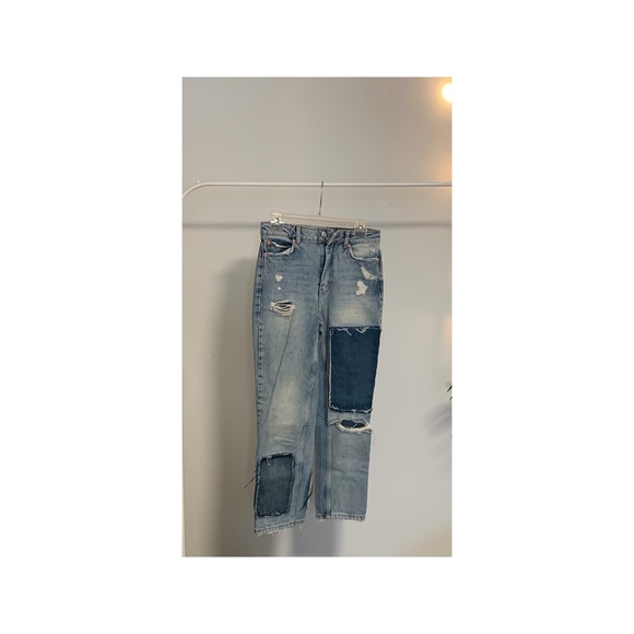 high waisted patch jeans - Picture 1 of 2